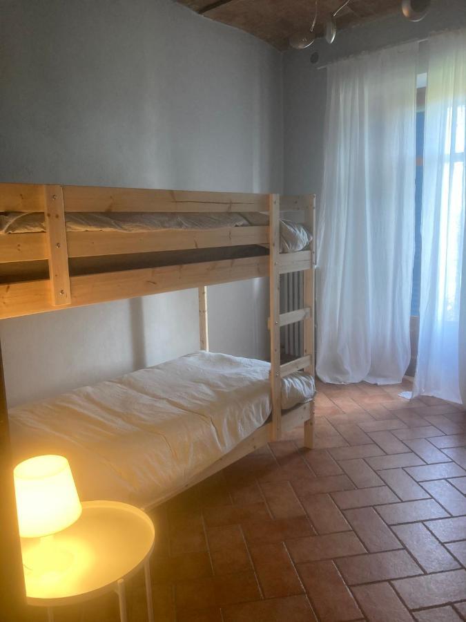 Da Emi - La Casetta In Piazza Monforte dʼAlba Kültér fotó